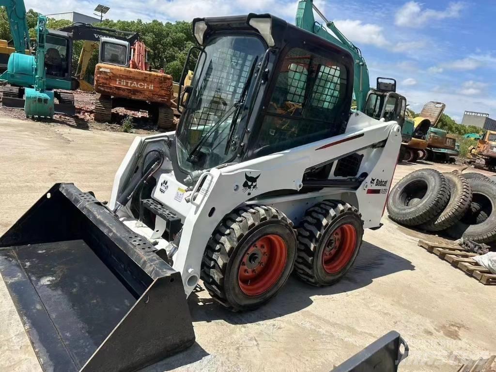 Bobcat S 450  스키드로더