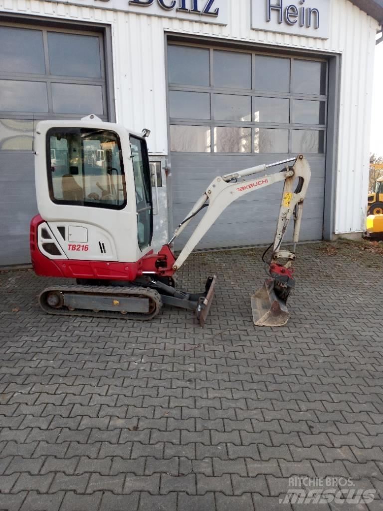Takeuchi TB 216 소형 굴삭기 7톤 미만