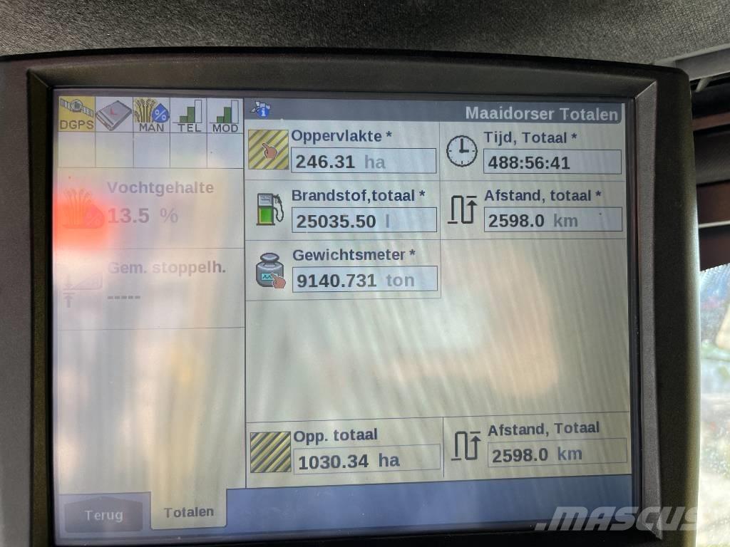 New Holland CR 8.90 콤바인 수확기