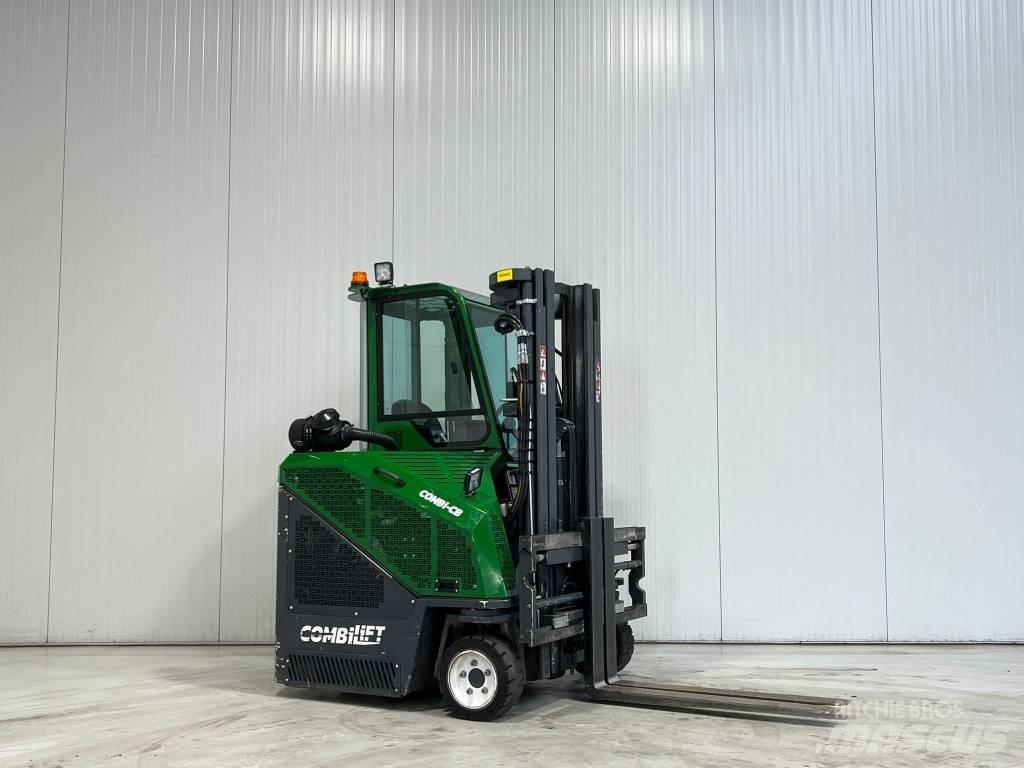 Combilift CB2500 lpg 4방향 리치트럭