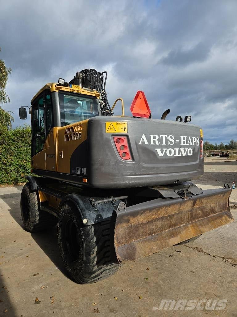 Volvo EW 140 C  휠 굴삭기