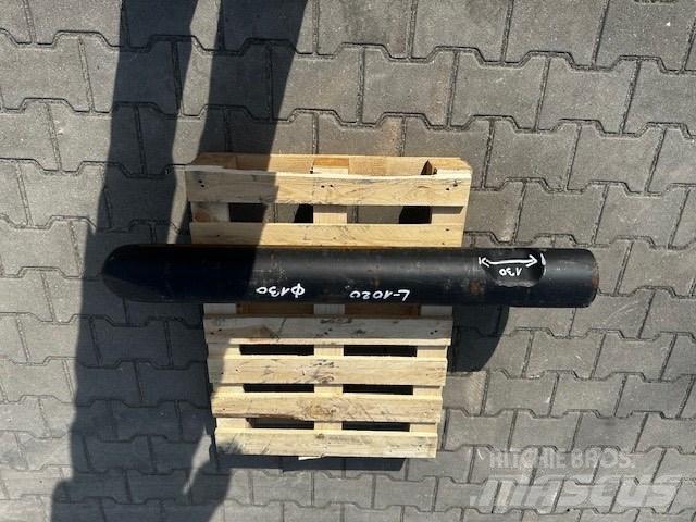 Rammer 130 MM 브레이커