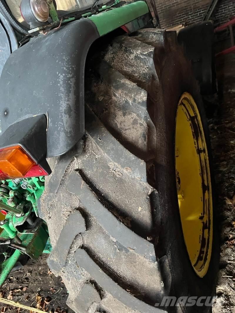 John Deere 2040A 트랙터