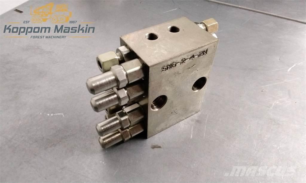 Ponsse 0060856 유압식 기계