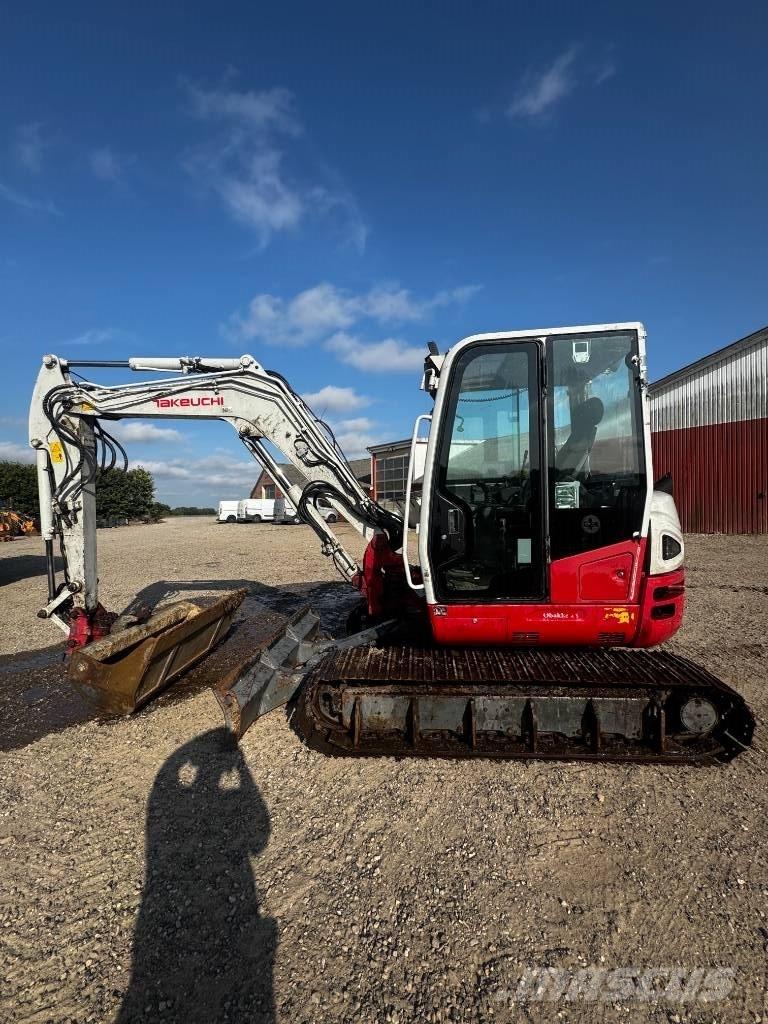 Takeuchi TB 260 대형 굴삭기 29톤 이상