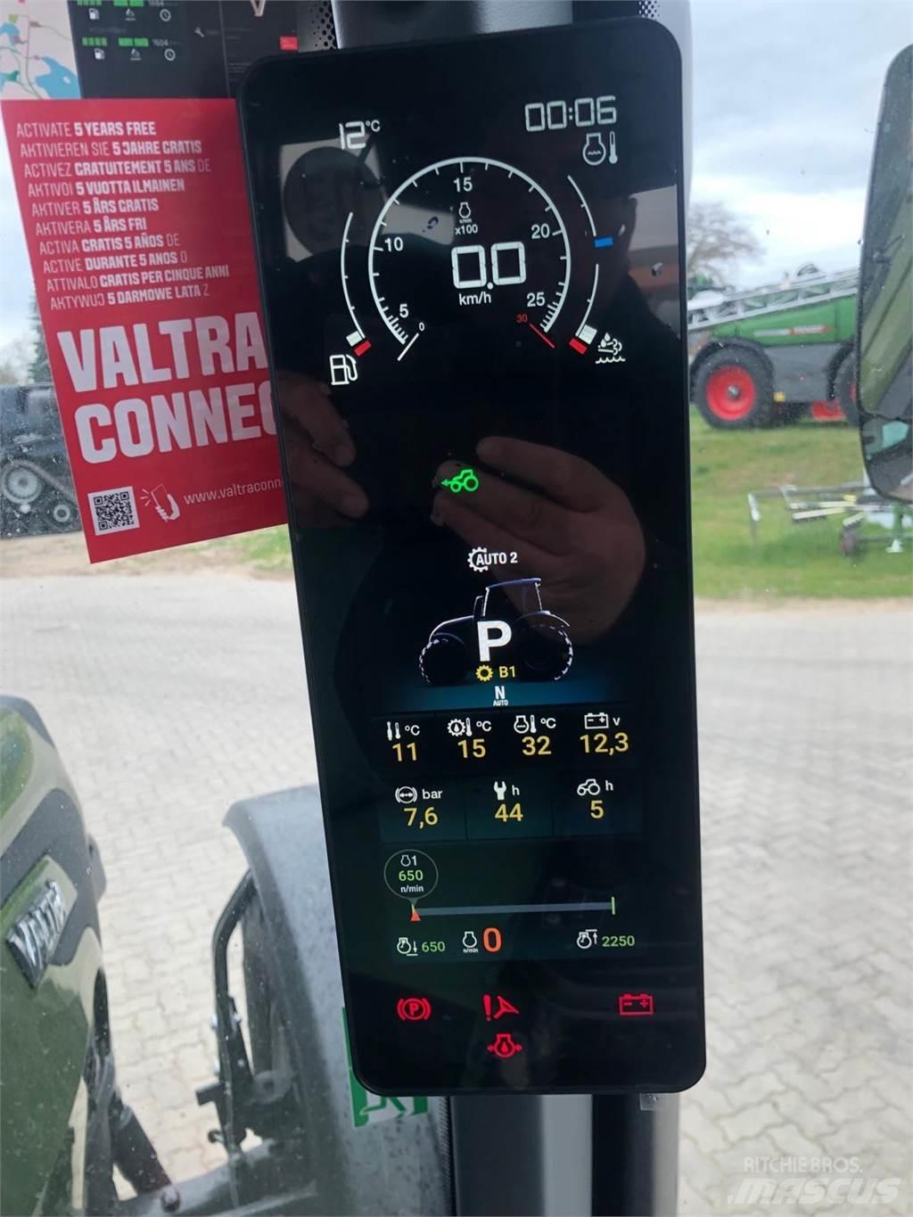 Valtra T175EA 트랙터