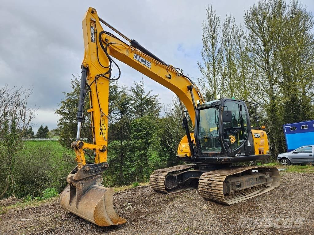JCB JS 131 LC 대형 굴삭기 29톤 이상