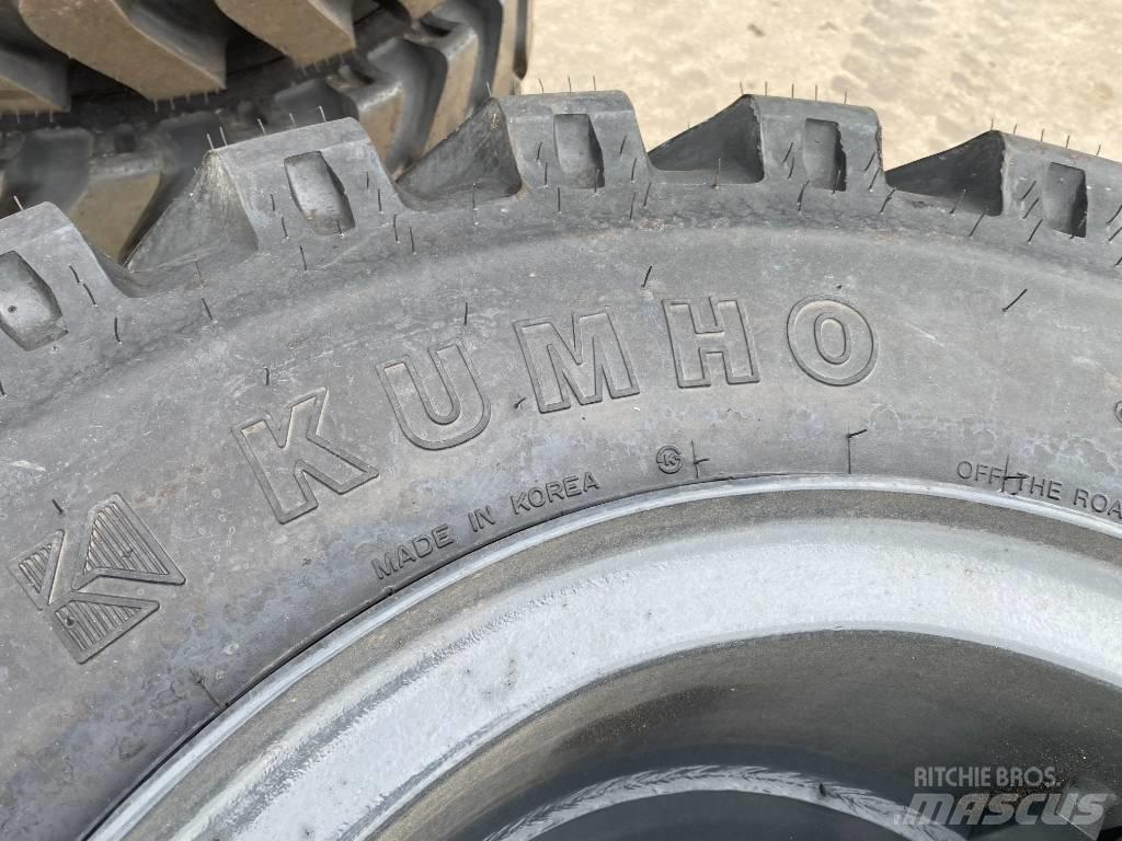Kumho 10,00-20 타이어, 휠 및 림