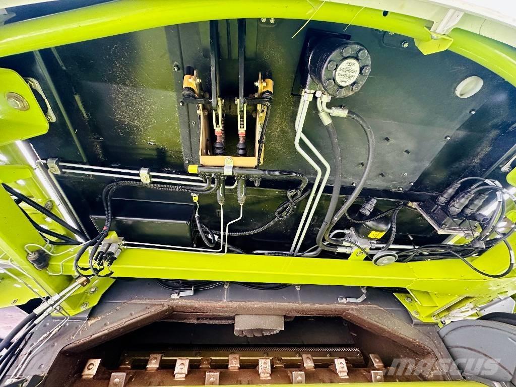 CLAAS Lexion 670 콤바인 수확기