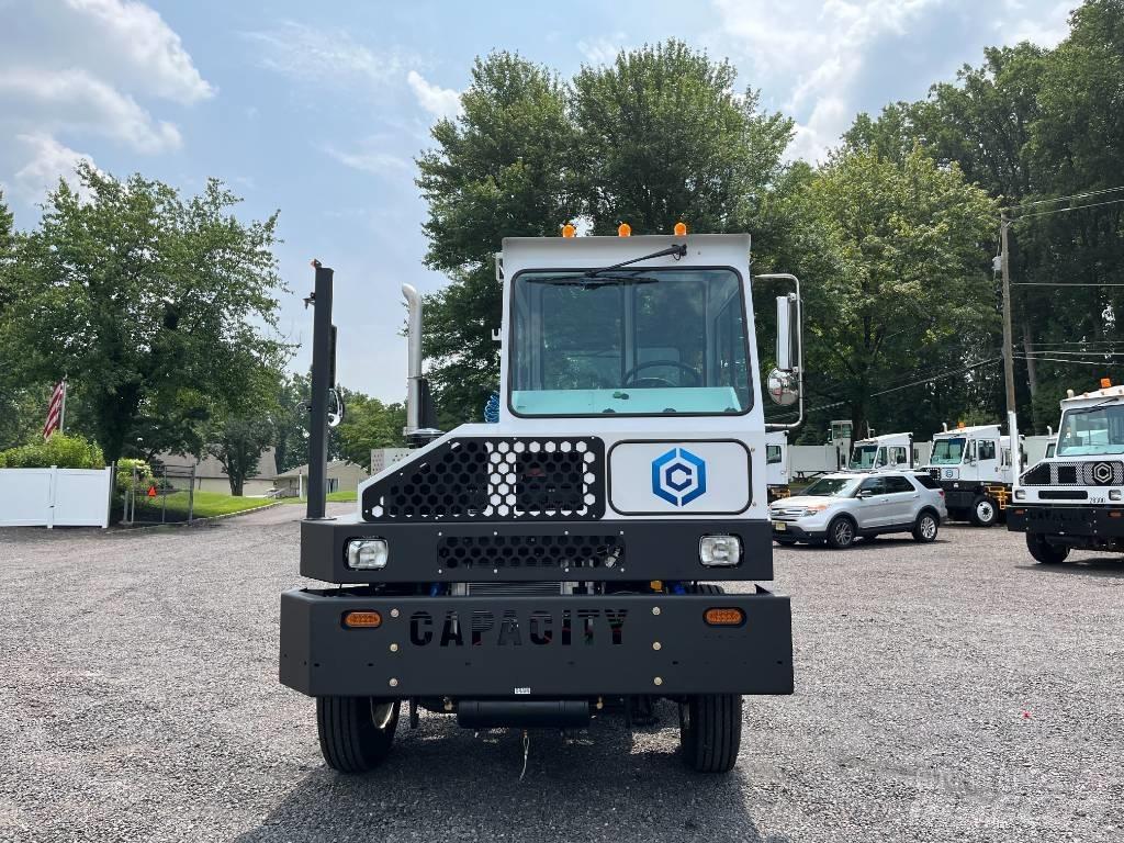 Capacity TJ5000 DOT 터미널 트랙터