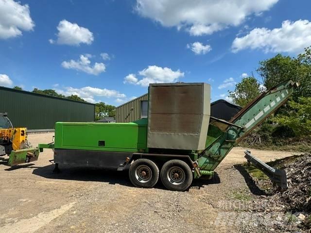 Willibald MZA 2800 폐기물 분쇄기
