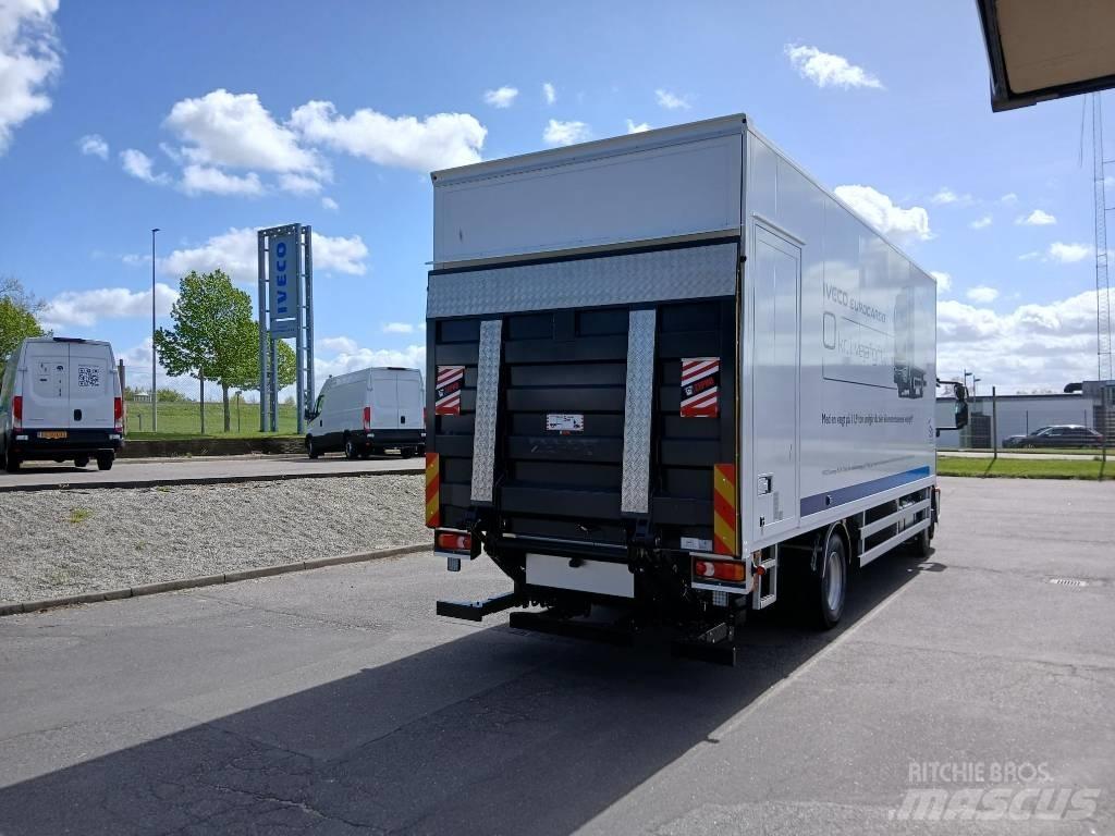 Iveco Eurocargo 탑차 트럭