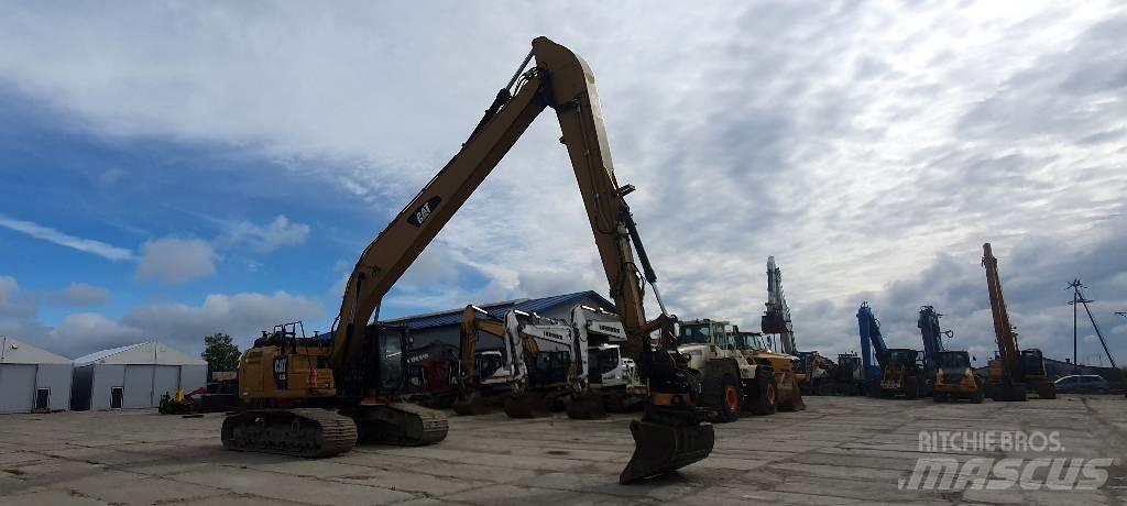 CAT 330 FLN 롱리치 굴삭기