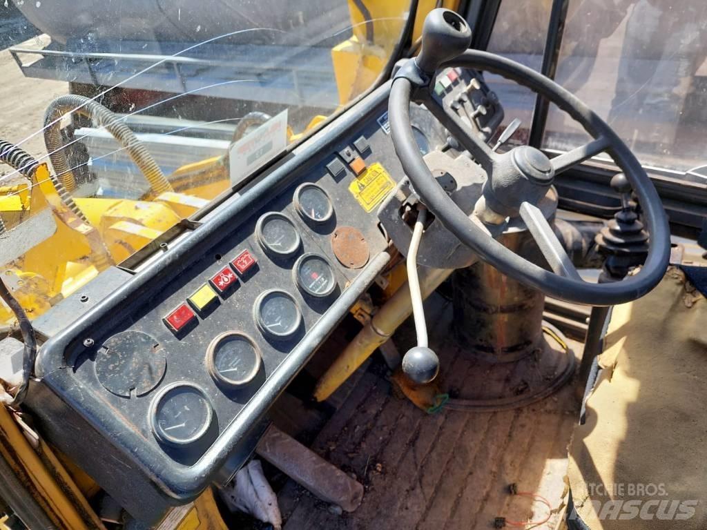 Hanomag 35D  휠로우더