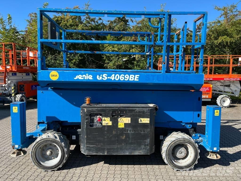 Genie GS 4069 BE 가위형 리프트