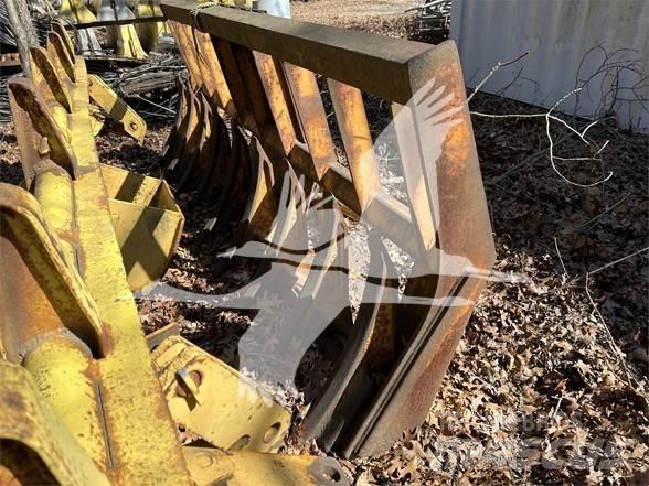 Komatsu D65PX 스크레퍼