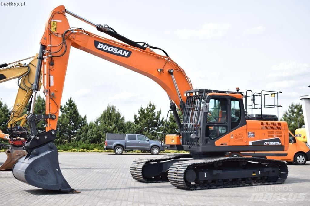 Doosan DX 225 LC-5 대형 굴삭기 29톤 이상