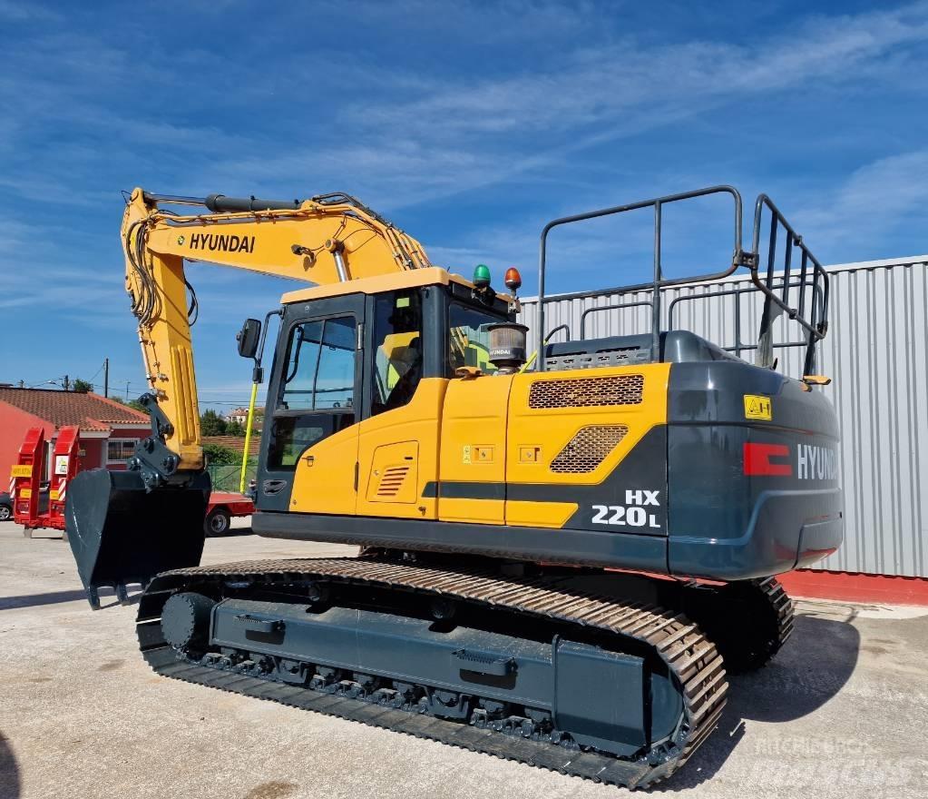 Hyundai HX 220 L 대형 굴삭기 29톤 이상