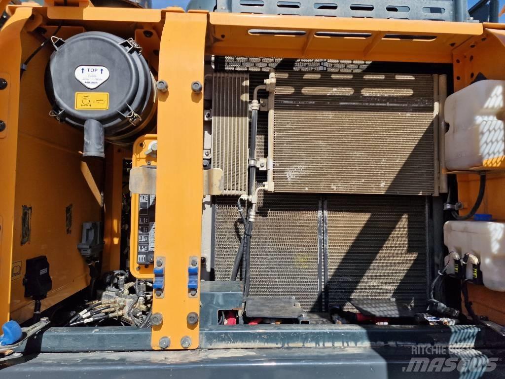 Hyundai HX 220 L 대형 굴삭기 29톤 이상