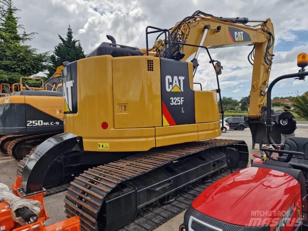 CAT 325 FL CR 대형 굴삭기 29톤 이상