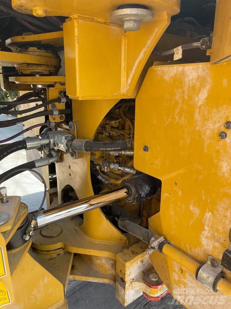 CAT 972M II  휠로우더