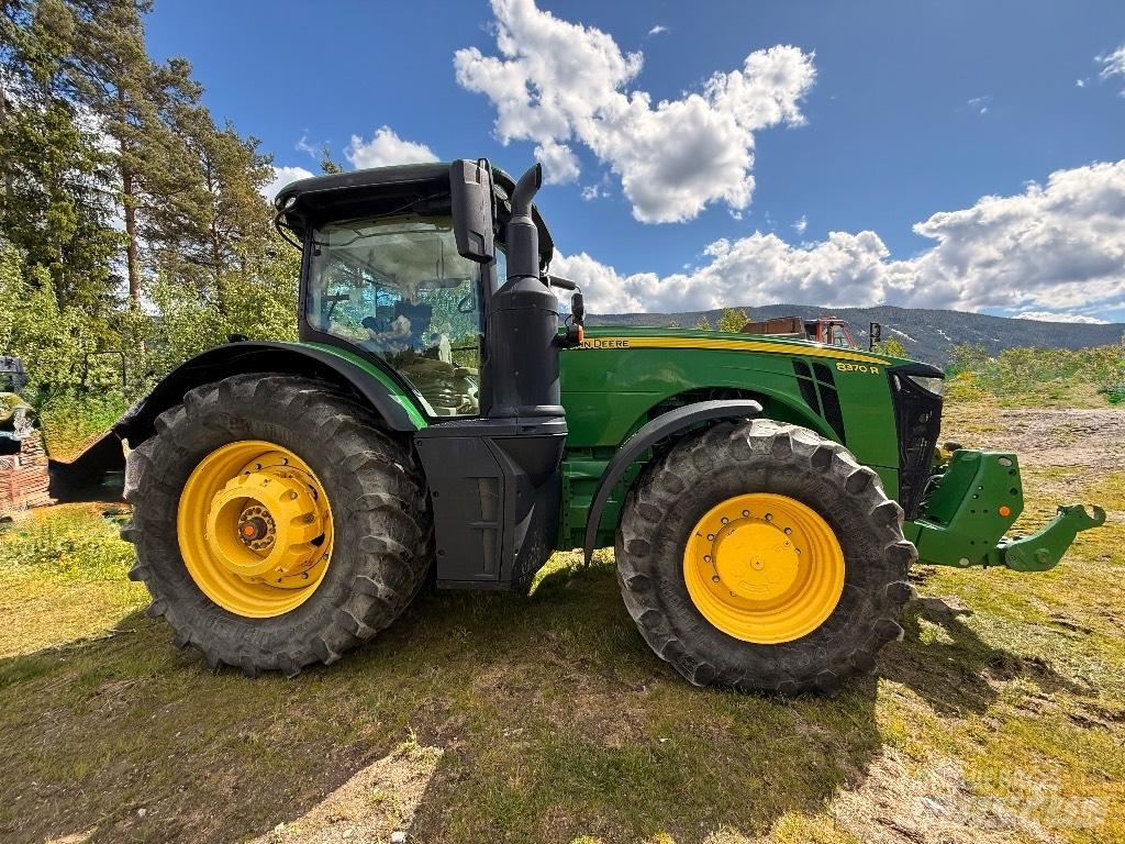 John Deere 8370 R 트랙터