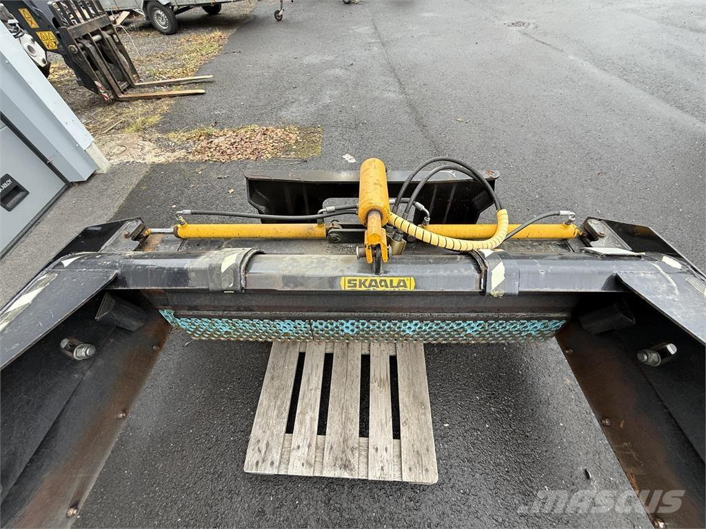 Skaala L19-30 제설 블레이드 및 제설기