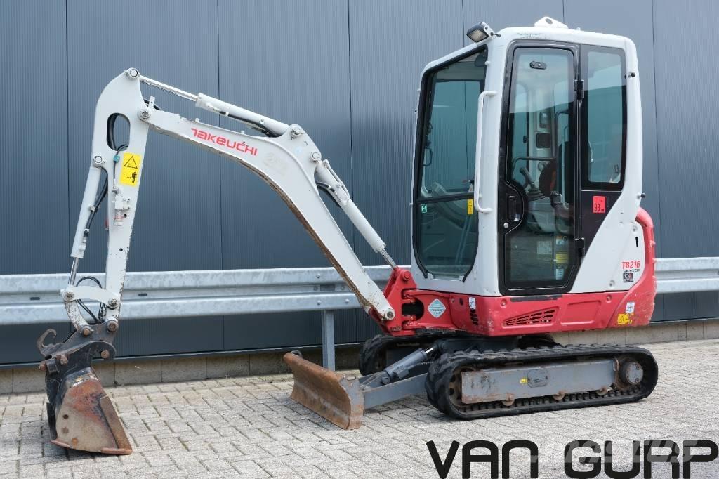 Takeuchi TB216 | 2018 소형 굴삭기 7톤 미만