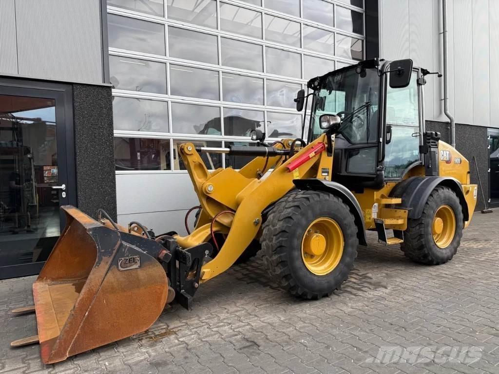 CAT 908  휠로우더