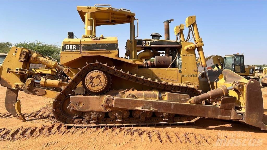 CAT D8R 크롤러 도저