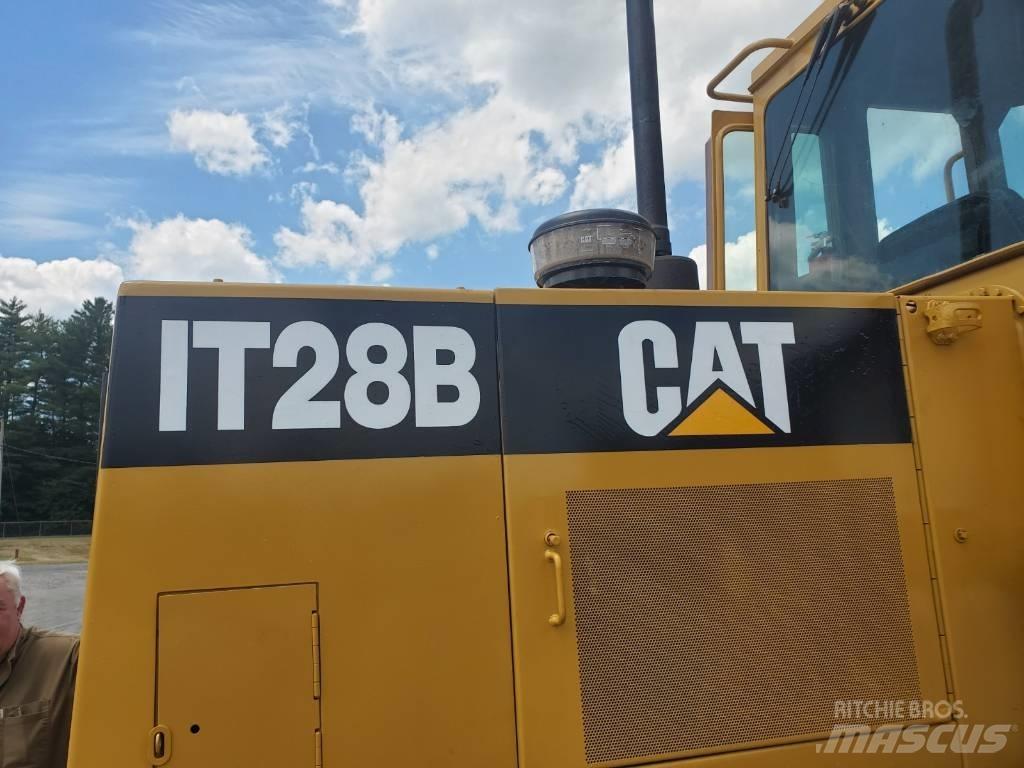 CAT IT 28 B  휠로우더