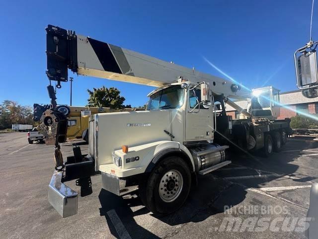 National Crane 1800 트랙 크레인
