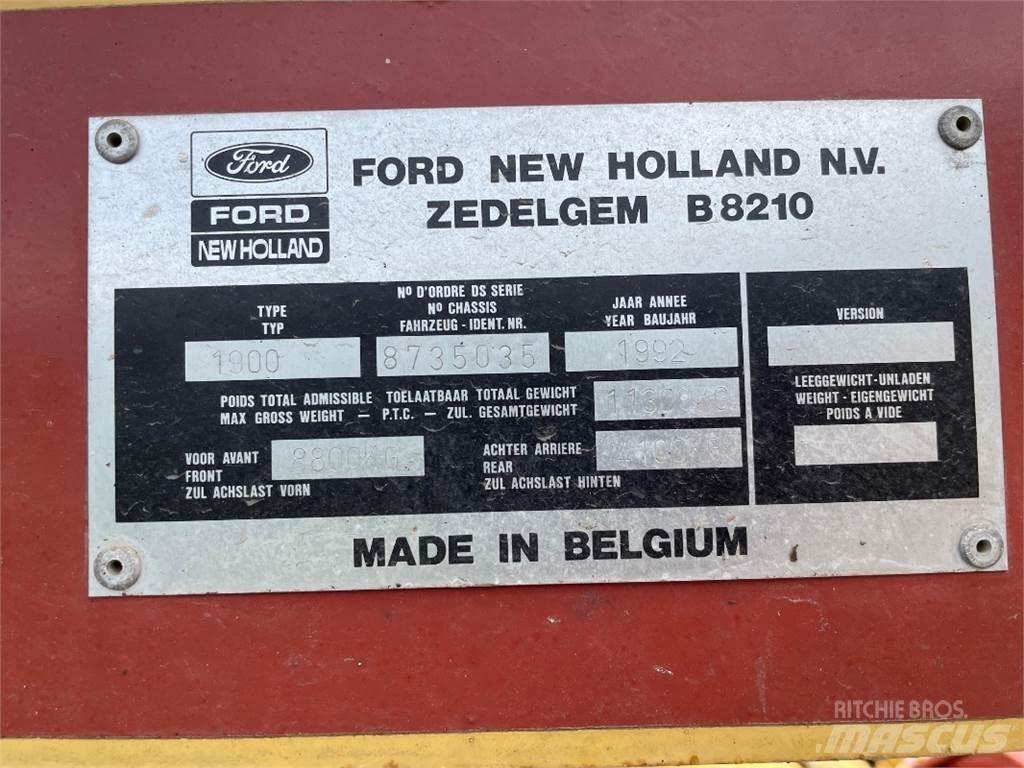 New Holland 1905 목초 수확기