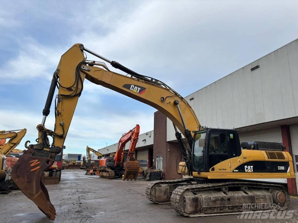 CAT 330 D L 대형 굴삭기 29톤 이상