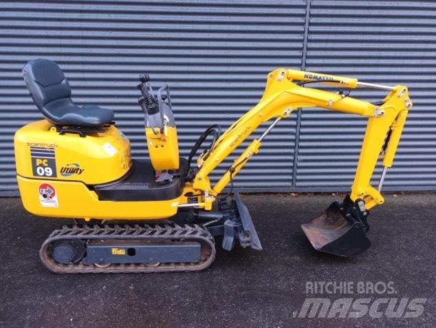 Komatsu PC 9 소형 굴삭기 7톤 미만