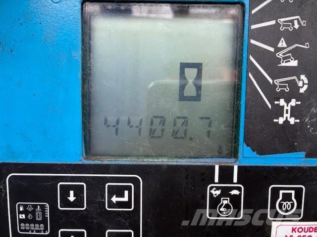 Genie ZX135/70 관절형 전동이동 리프트