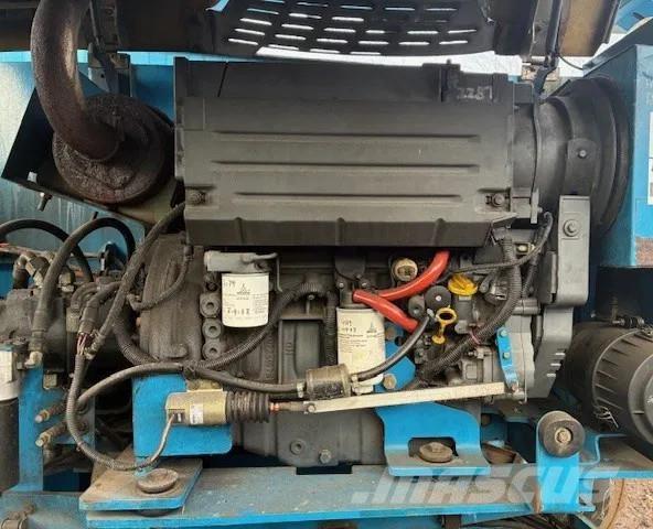 Genie ZX135/70 관절형 전동이동 리프트