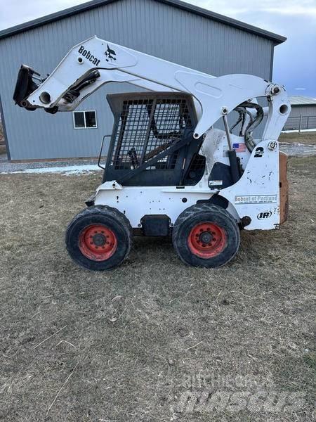 Bobcat S250  스키드로더