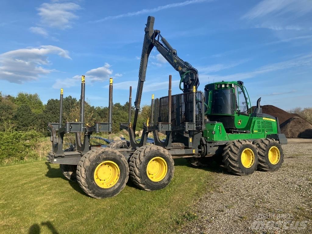 John Deere 1510G 원목 포워더