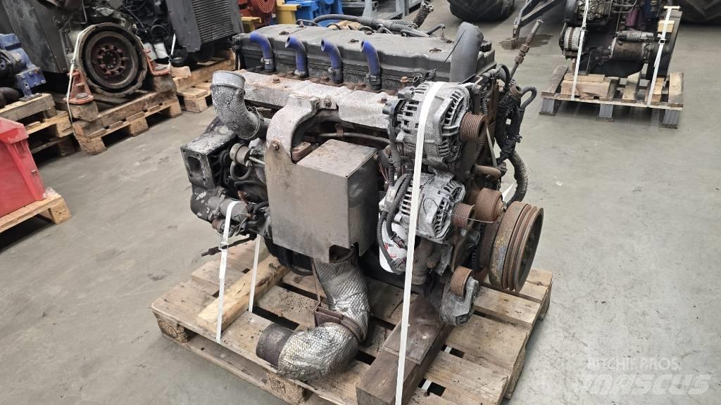 Cummins ISB220 엔진