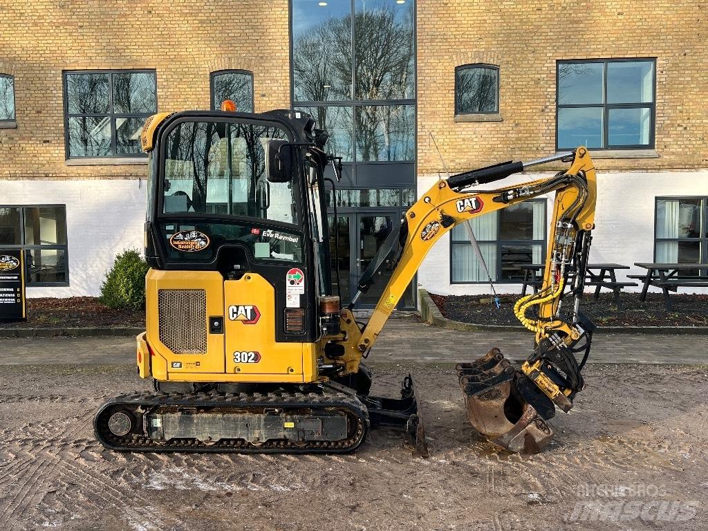 CAT 302 소형 굴삭기 7톤 미만