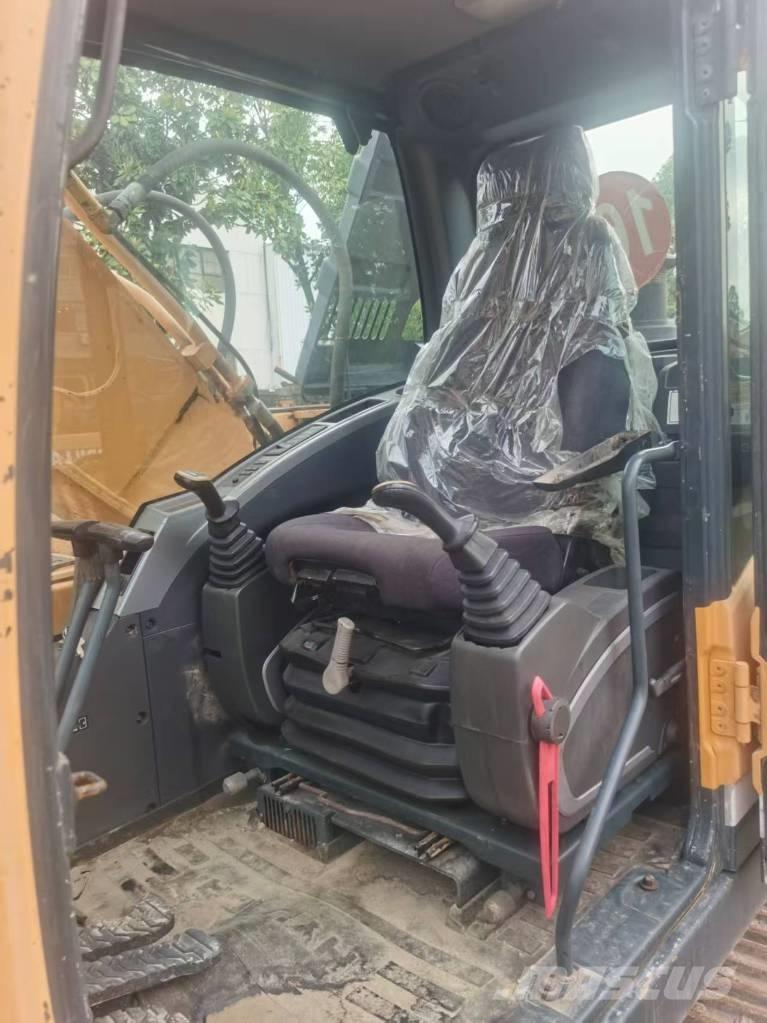 Hyundai R220LC-9S 대형 굴삭기 29톤 이상