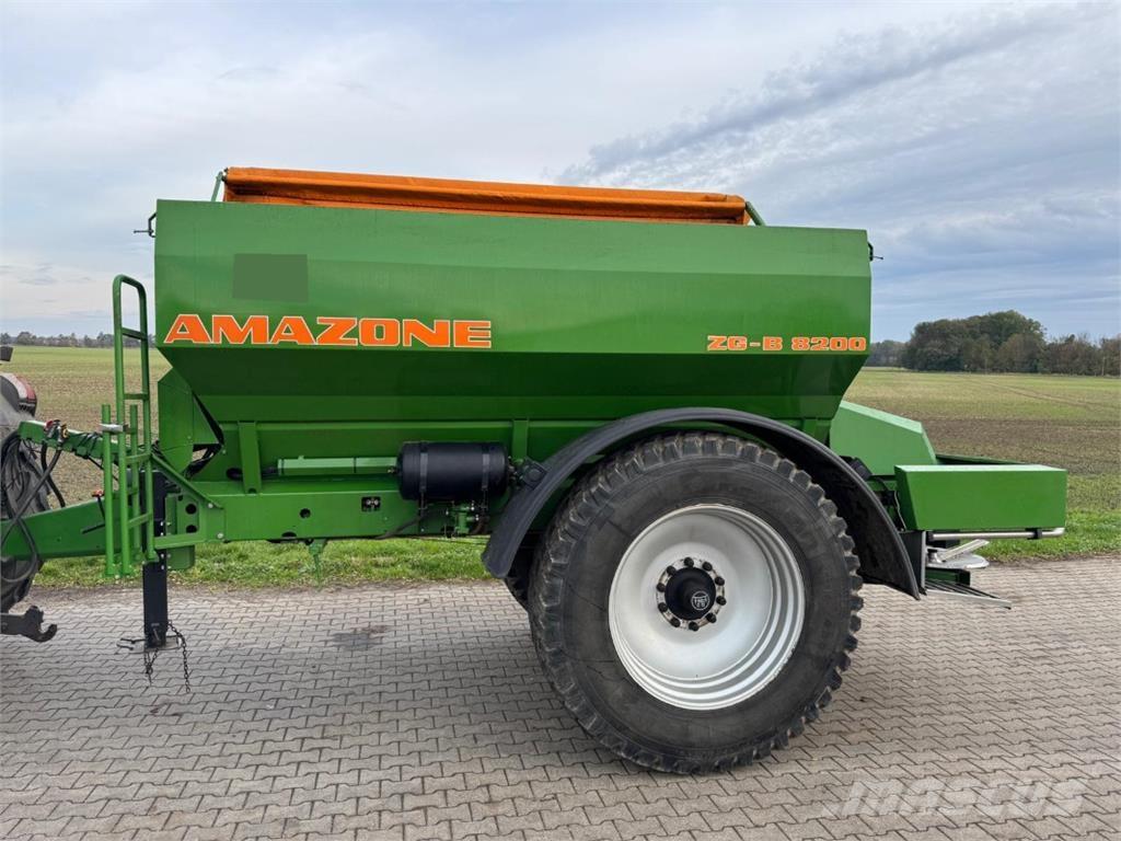 Amazone ZG-B 8200 미네랄 살포기