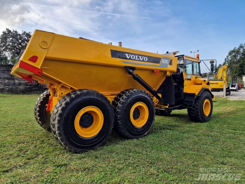 Volvo A 25 C 연결식 홀러