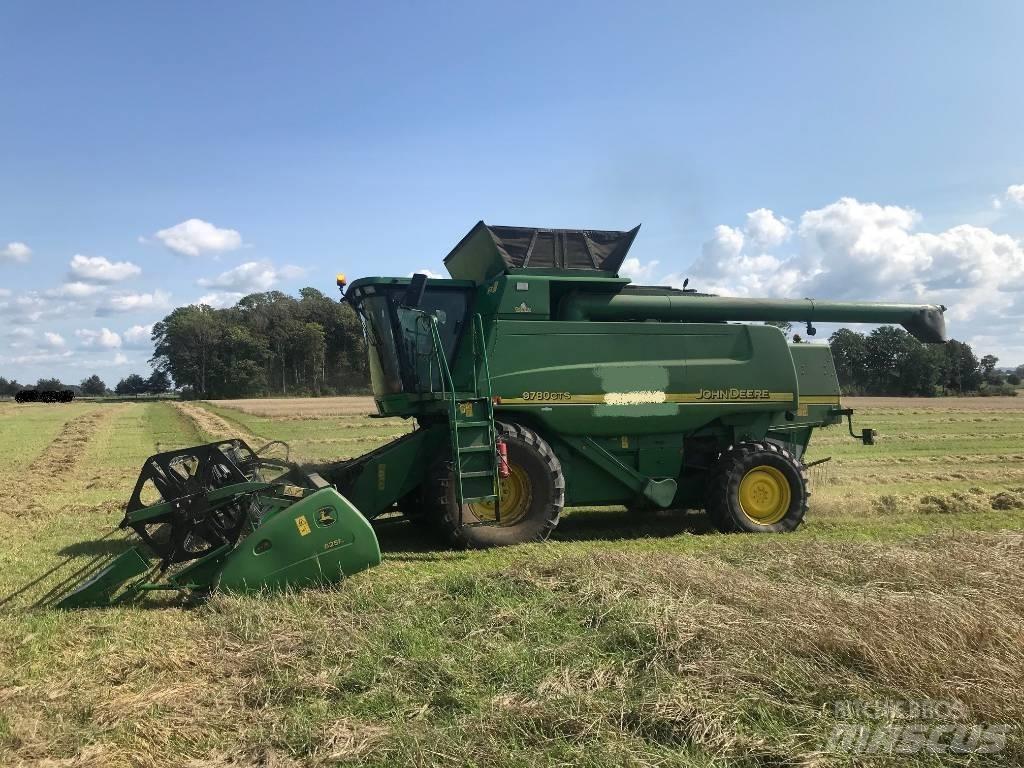 John Deere 9780 CTS 콤바인 수확기