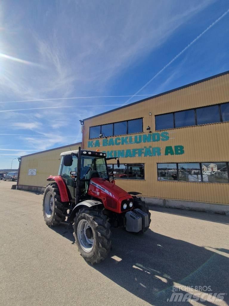 Massey Ferguson 5445 트랙터