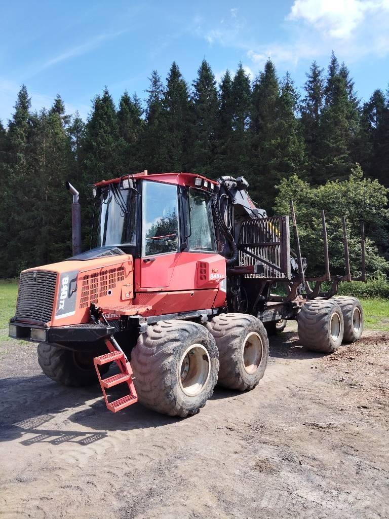 Komatsu 840 TX 원목 포워더
