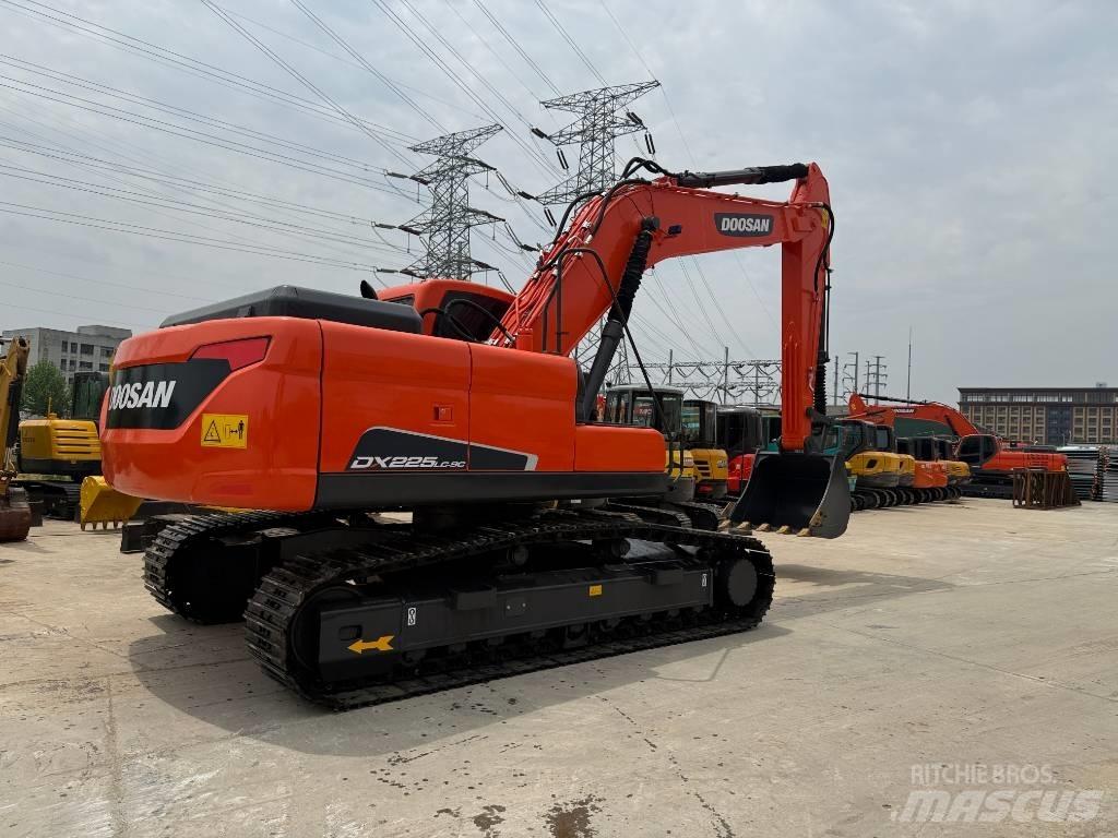 Doosan DX 225 LC-9C 대형 굴삭기 29톤 이상