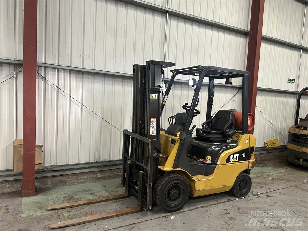 CAT GP15NT LPG 지게차