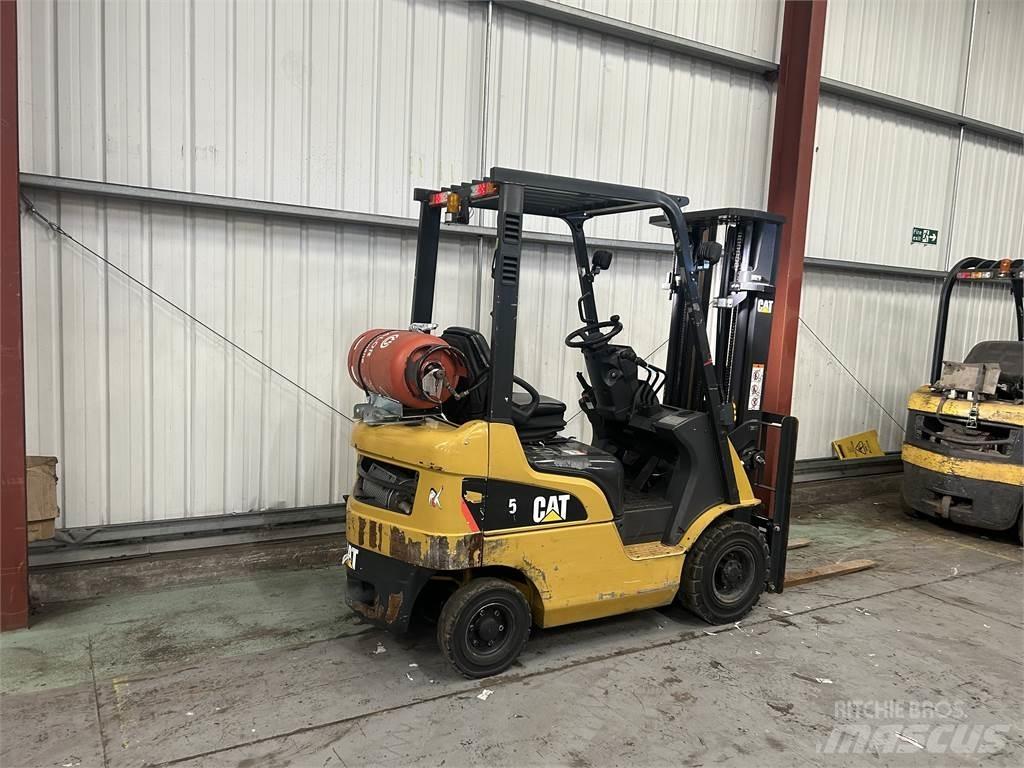 CAT GP15NT LPG 지게차